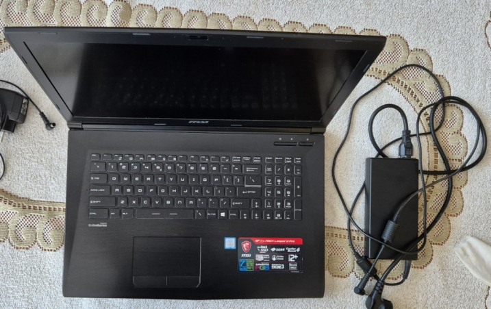 Laptop MSI GP72m LeopardPro + dysk SSD 240GB, gamingowy, używany