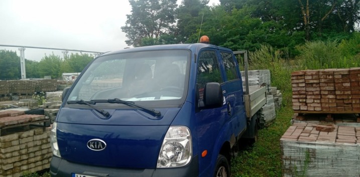 Sprzedaż samochodu Kia Pryzmat K 2500-NW