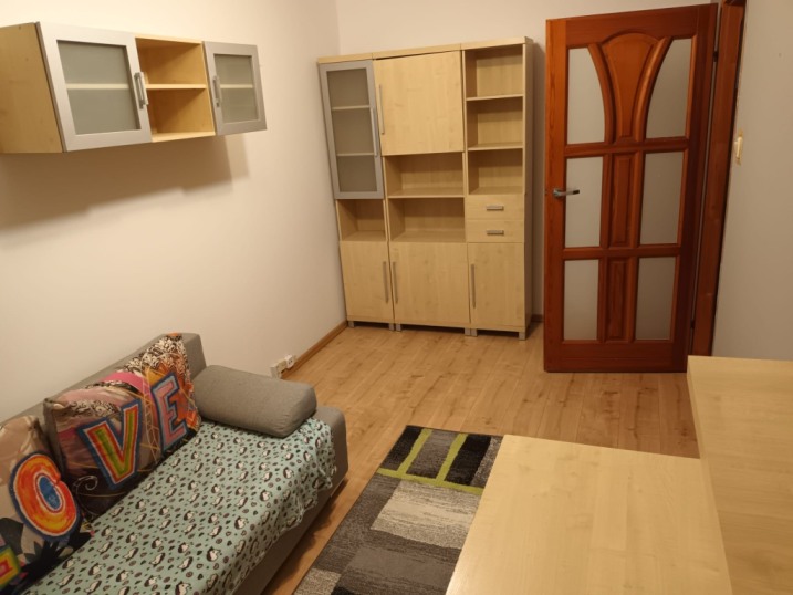 Mieszkanie 60 m2, 3 pokoje, duży balkon, osiedle Centrum, Sikorskiego