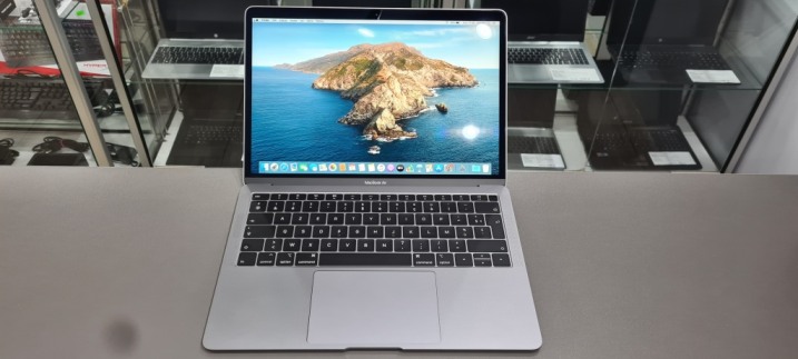 MacBook Air 13