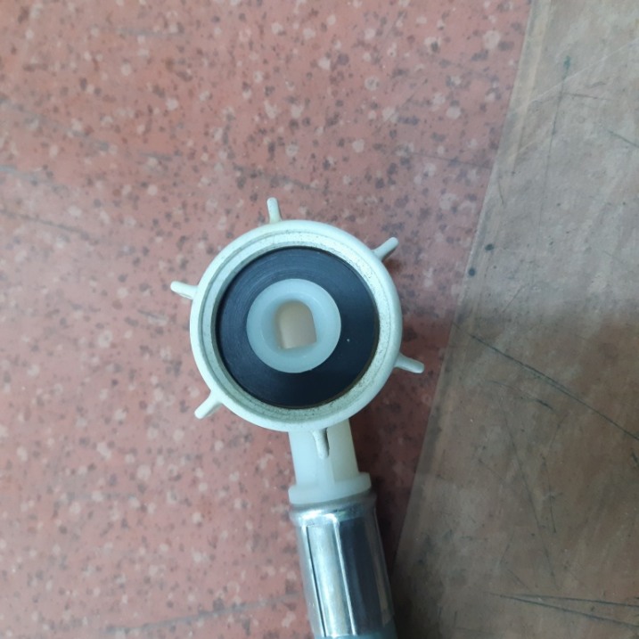 Wąż przyłączeniowy do pralki/zmywarki