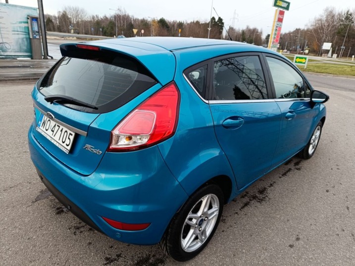 Piękny Ford Fiesta lift 2013r. benzyna Titanium