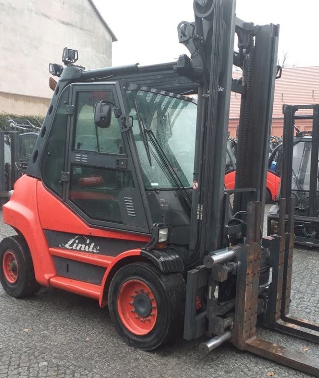 Wynajem wózków widłowych, wózek widłowy, wózki widłowe