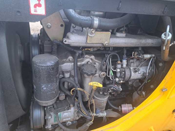 ładowarka teleskopowa 2006r/ do remontu