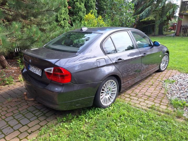 Sprzedam BMW 3 2005r