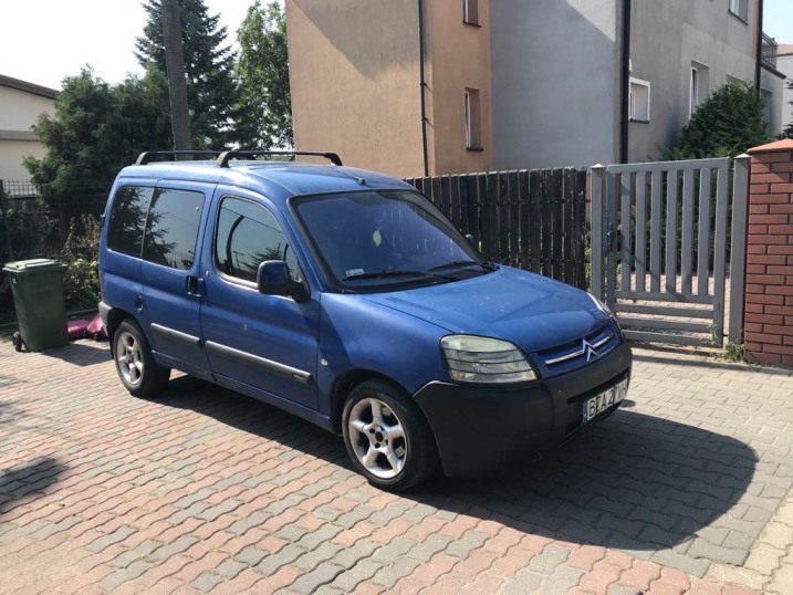 sprzedam CITROENA BERLINGO 2,0 HDI