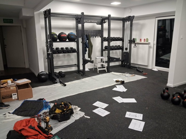 Serwis siłowni w szkołach | Technicy Mobilni | Remonty maszyn i sprzętu sportowego