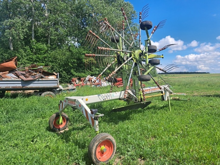 zgrabiarka claas 1550 lub claas liner 680L