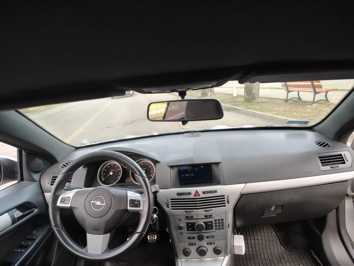 Opel Astra H GTC Cabrio *1.8 GAZ* 4700zł