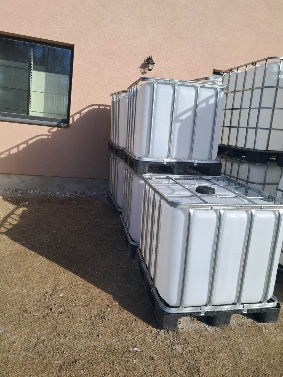 Mauzer , zbiornik 1000L 800L beczki stojak