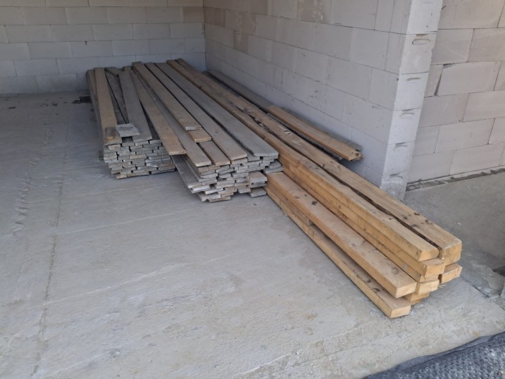 Sprzedam kantówki i deski szalunkowe