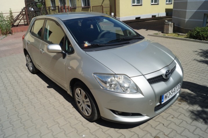 Sprzedam - Toyota Auris 2.0 diesel 2009r
