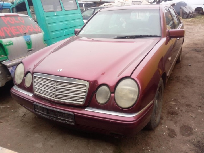 MERCEDES KUPIĘ KAŻDY MODEL.