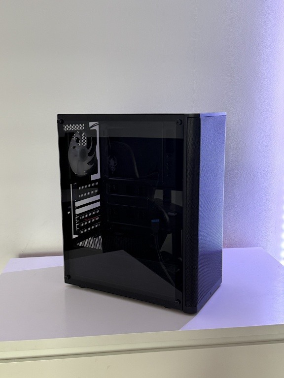 Sprzedam obudowe Endorfy Ventum 200 ARGB