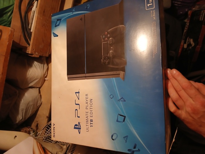 PlayStation 4