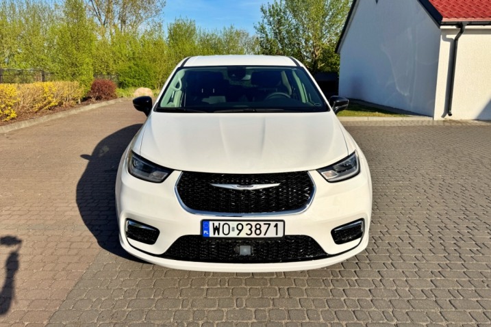 Chrysler Pacifica 3.6 V6 291 KM | 2024 rok | 11 800 km