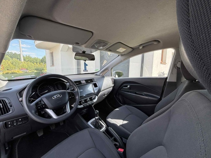 KIA Rio mały przebieg