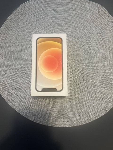 Sprzedam telefon Apple 12 mini64gb