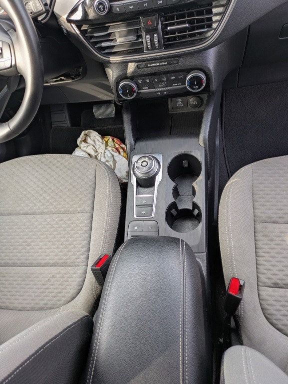 Ford Escape 2022 • ST-Line • 1.5 Benzyna • Automat • 52 tys. km • Wyjątkowy Kolor!