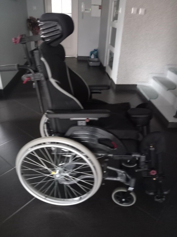 Sprzedam wózek inwalidzki Netti 4U CED