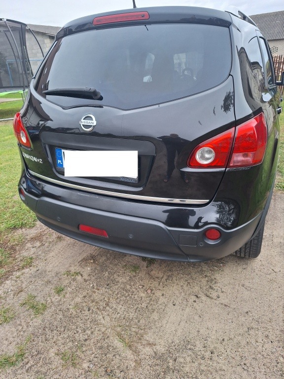 Sprzedam Nissana Qashqai 2.0 + gaz z 2008 r. 7 osobowy