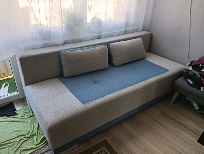 Tanio sprzedam kanapę