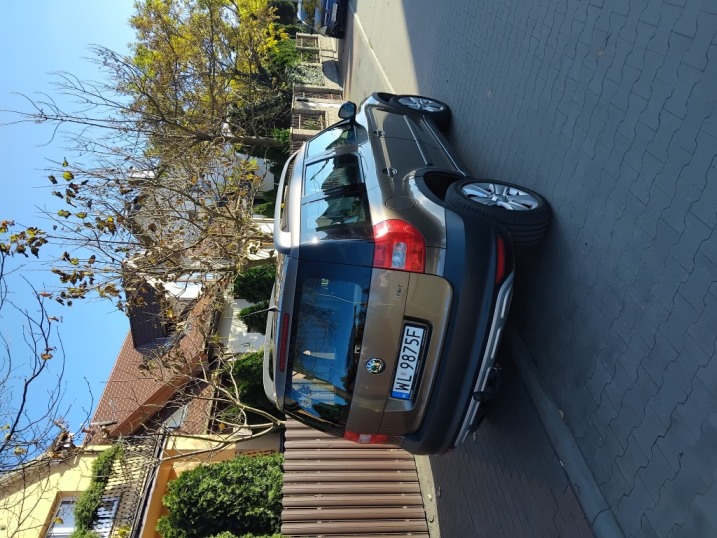 sprzedam samochód skoda yeti