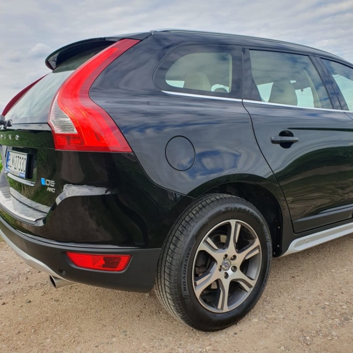 VOLVO XC60 5D 235KM 2012