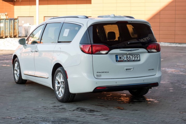 Chrysler Pacyfica limited 2020r