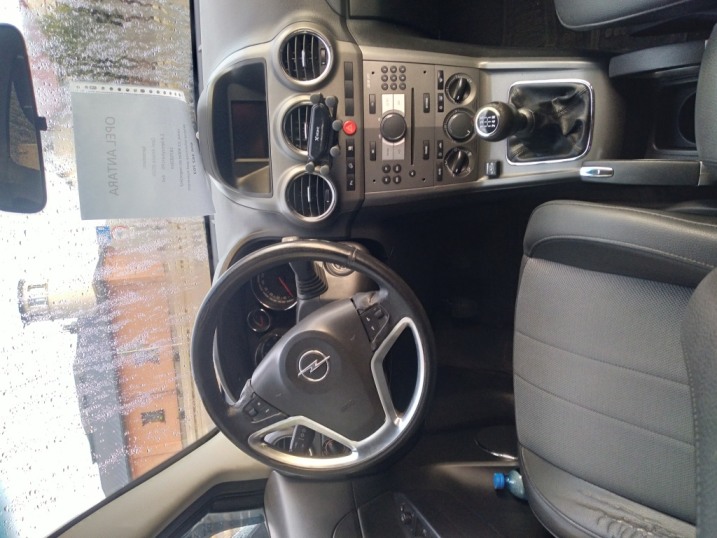 Opel Antara