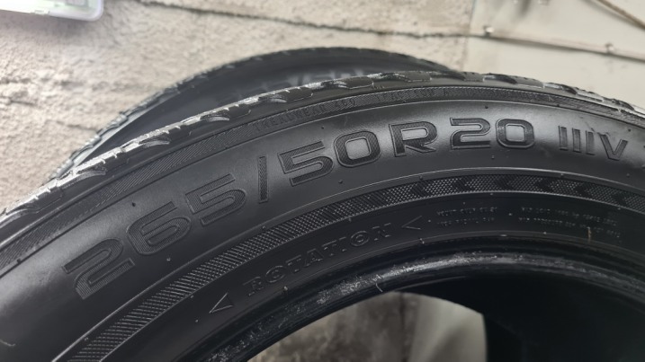 4x Opony Zimowe 26550 R20 Nokian WR SUV 3 komplet
