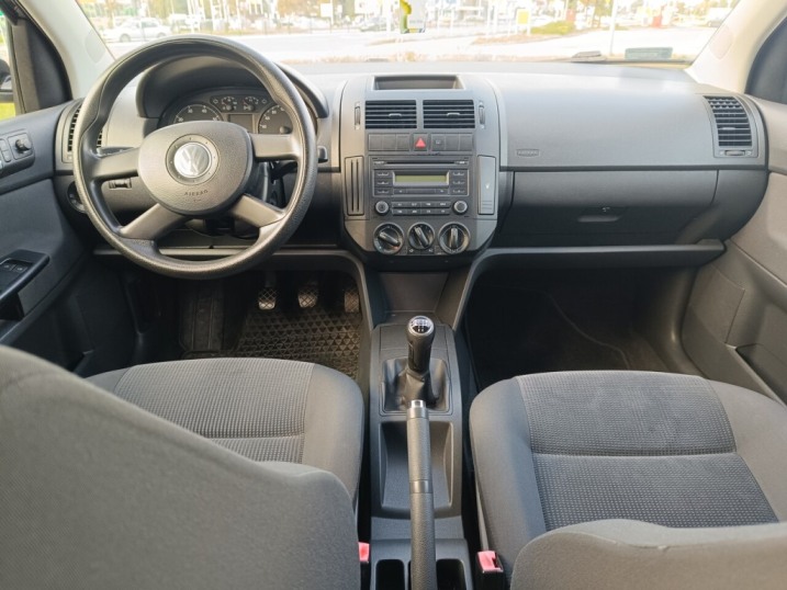 Sprzedam volkswagen polo 2005r. benzyna