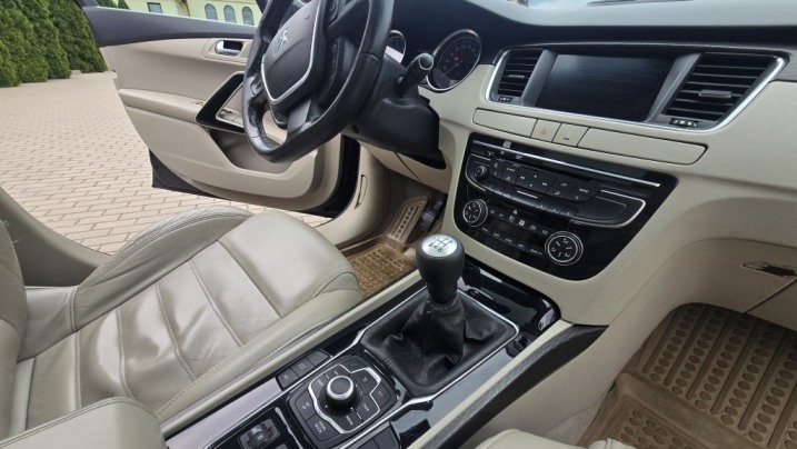 PEUGEOT 508 SW | 2014 | 2.0 HDi 163 KM