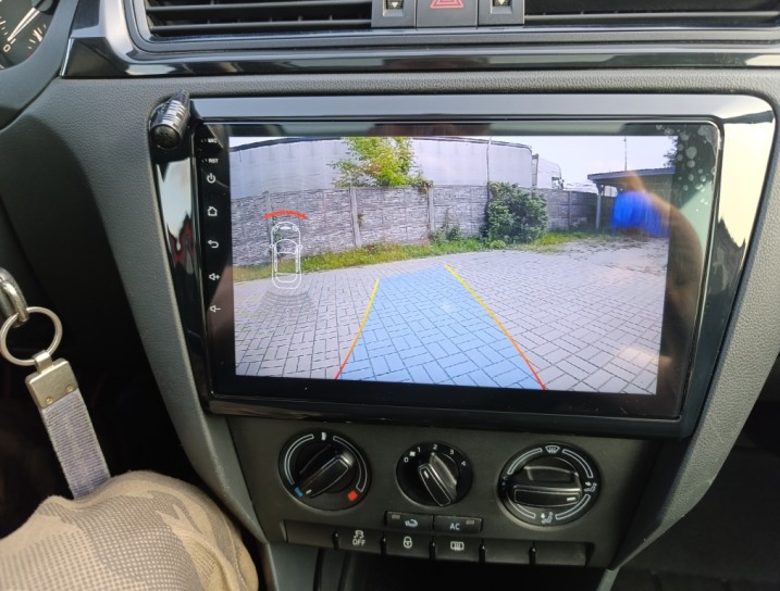 SKODA RAPID-PANORAMA