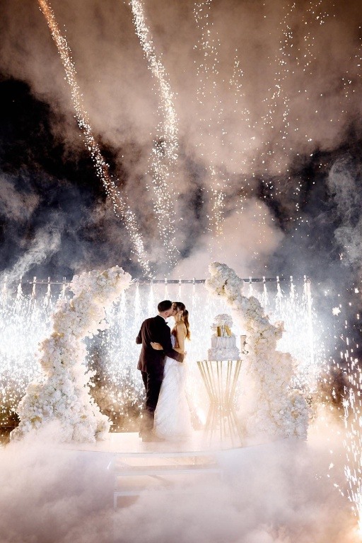 LUKSUSOWA OPRAWA WESELA & ATRAKCJE PREMIUM