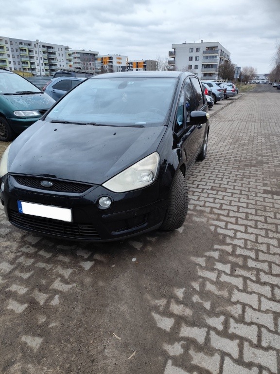 Ford S-Max 2.0 TDCI 140 km wersja 7 osób Titanum