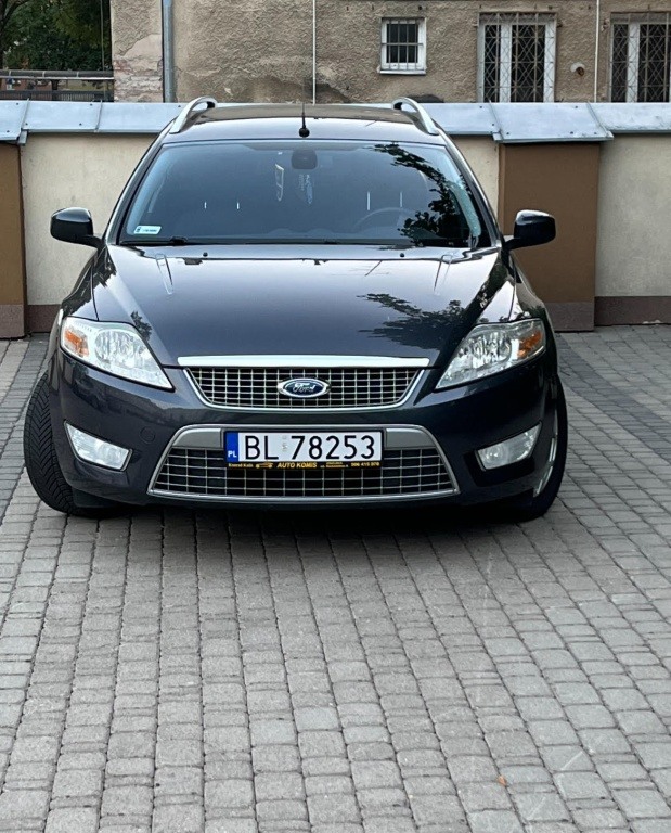 FORD MONDEO MK4 2010 BENZYNA