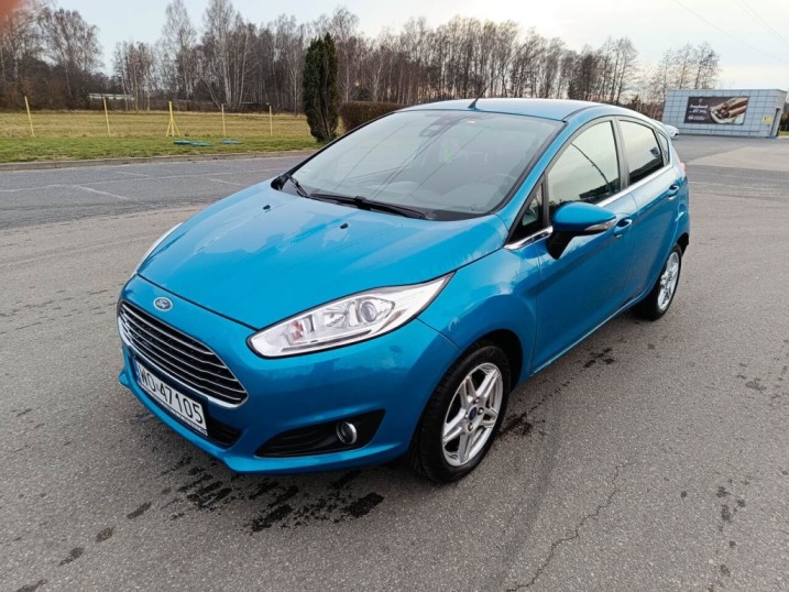 Piękny Ford Fiesta lift 2013r. benzyna Titanium