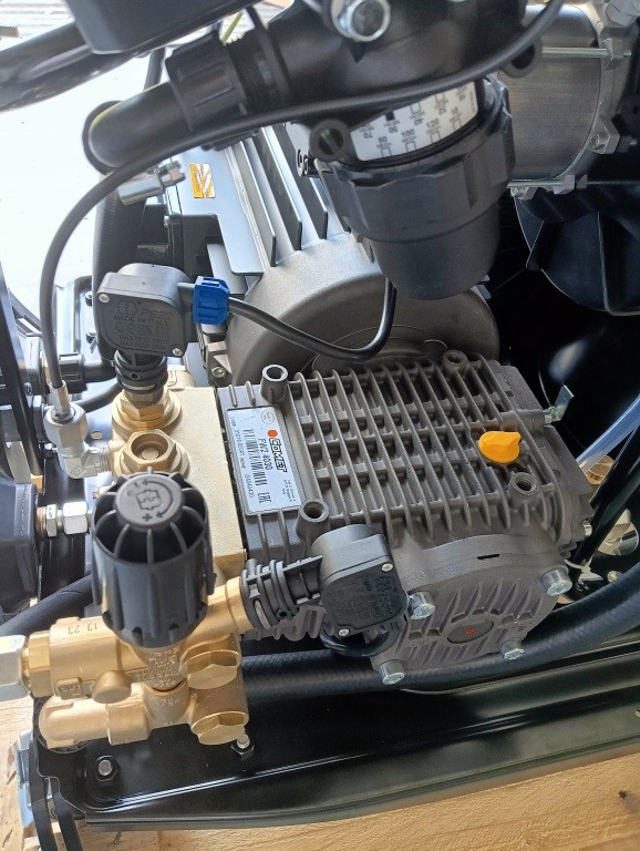 COMET NOWA MYJKA CIEPŁOWODNA KM Classic 8.16 z BĘBNEM