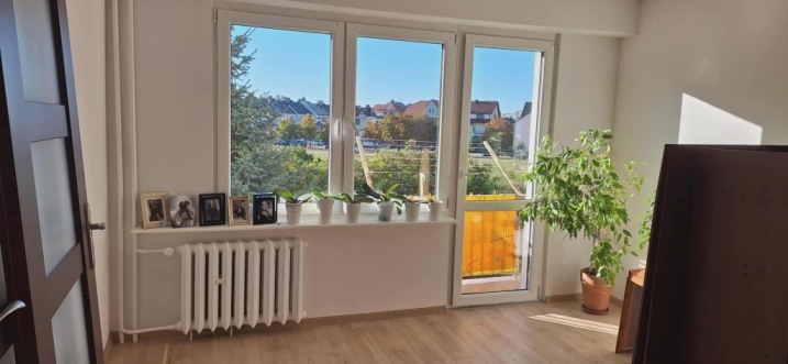Sprzedam mieszkanie 48m2 ul.Pileckiego 7   1 piętro   po remoncie