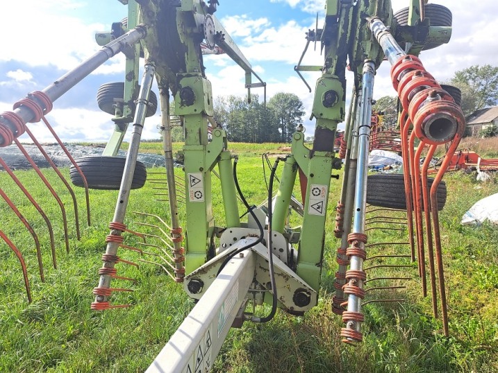 zgrabiarka KUHN,claas