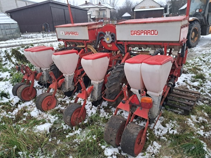 siewnik 6 Gaspardo talerzowy do kukurydzy