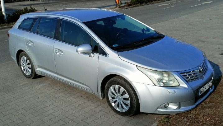 Toyota Avensis 1.8 2009r.