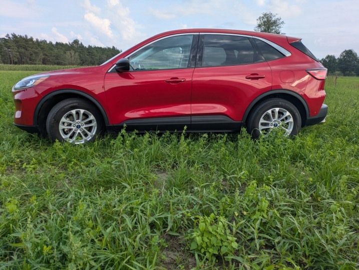 Ford Escape 2022 • ST-Line • 1.5 Benzyna • Automat • 52 tys. km • Wyjątkowy Kolor!