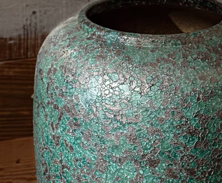 Rustykalny wazon ceramiczny