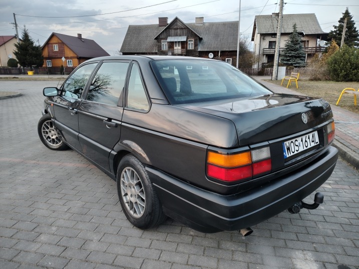 Volkswagen Passat B3 1.8 *Klasyk*