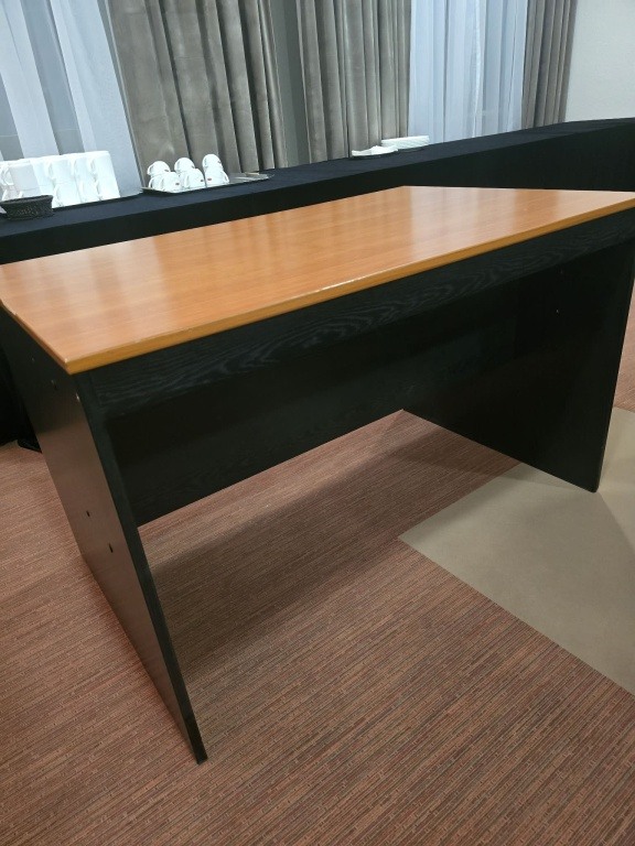 Sprzedam biurko 120x74x75