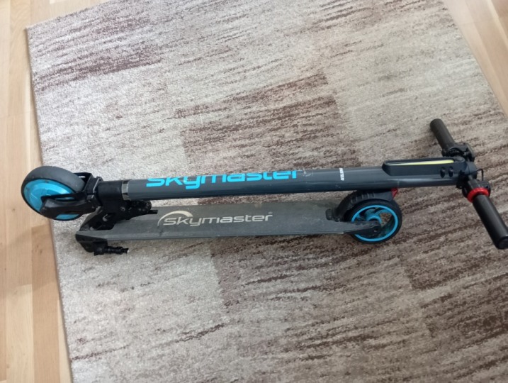 Hulajnoga Elektryczna Skymaster MOONSTER 2019 Ocean Blue