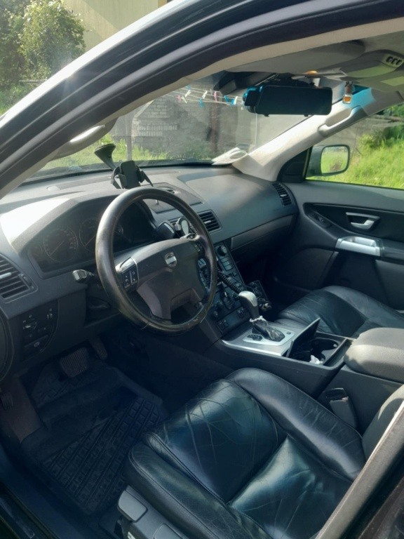 Volvo XC 90, rok 2003