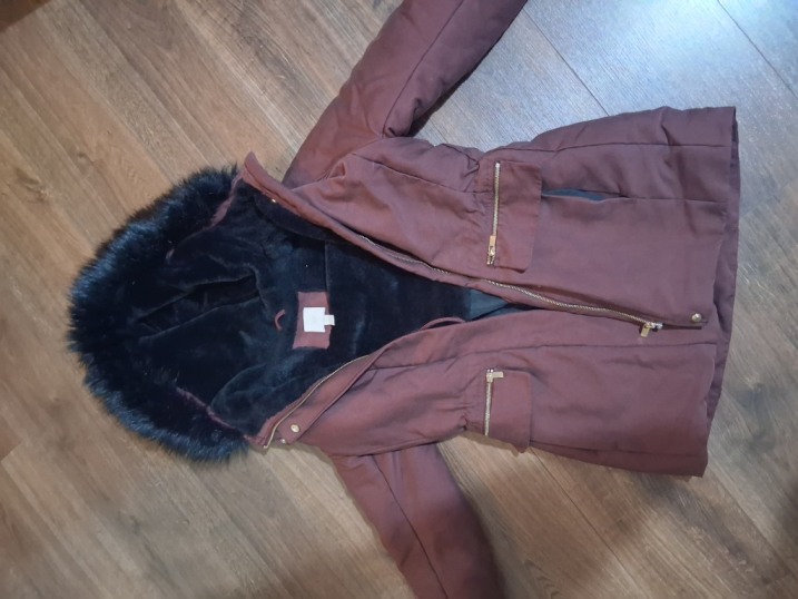 Ubrania damskie i kurtka zimowa rozmiar s